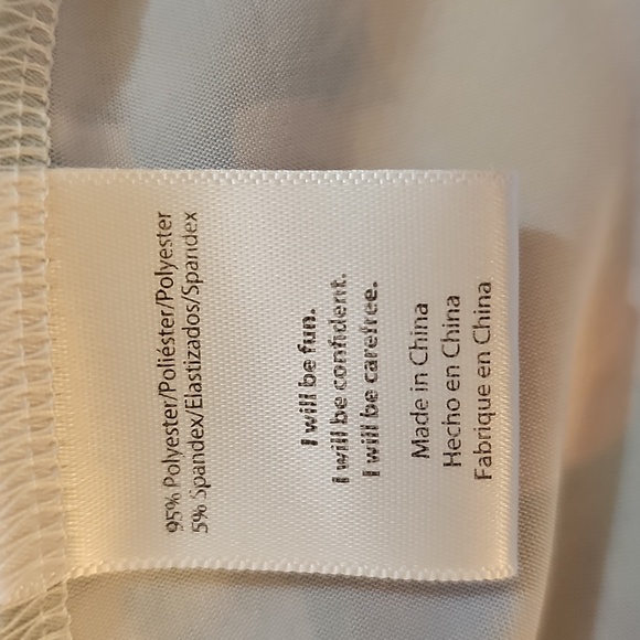 Dress - Picture 12 of 16